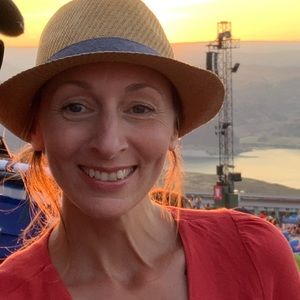 Meet your Posher, Dawn